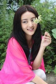 娱乐吃瓜酱火凤凰,娱乐吃瓜酱的传奇崛起之路  第3张